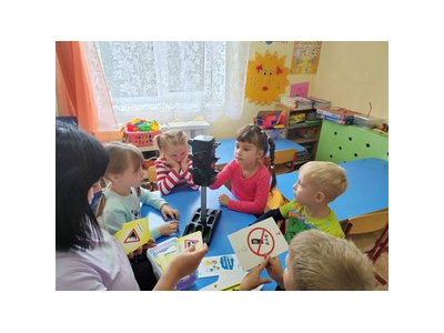 Правила дорожные  знать каждому положено!